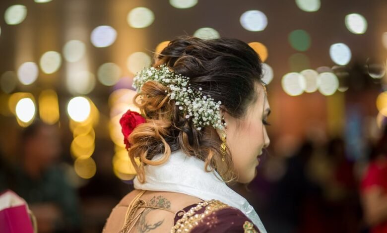 middle aged low maintenance shoulder length shag